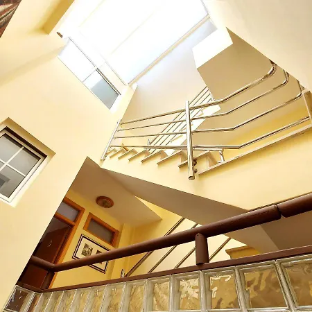 Adeje House 2 Bedrooms, Wifi Free Feriehus *